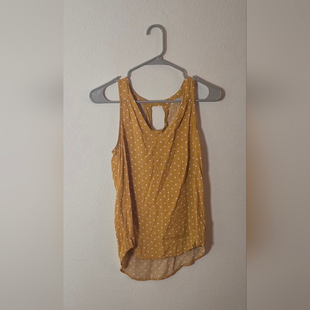 Old Navy Mustard Polka Dot Sleeveless Lightweight Tank Keyhole Back XS